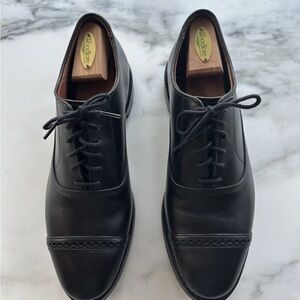 Allen Edmonds Fifth Avenue Cap-Tow Black Leather Oxfords